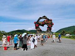 -亚龙湾国际玫瑰谷