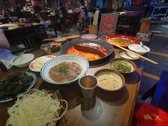 -萍姐火锅·公路夜市(打浦桥日月光店)