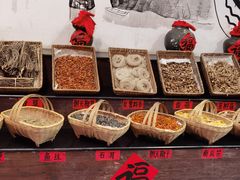 -客家大院·非遗赣南客家菜(郁孤台店)