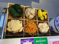 -芈重山老火锅(广州首店)