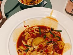 -楚韵小镇·宜昌肥鱼(虹桥国际店)