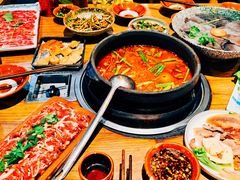 -贵府酸汤牛肉火锅·贵州老字号(飞山街店)