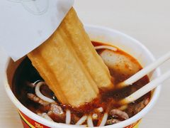 生烫鲜牛肉粉-江三王记牛杂馆(总店)