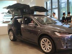-TESLA 特斯拉(广州天环广场体验店)