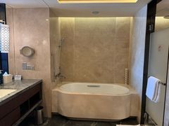 -舟山希尔顿酒店