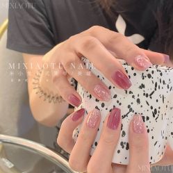 -米小兔美甲美睫