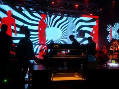 -MEGA PARTY CLUB