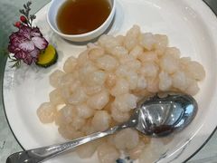 -王朝大酒店徐汇店-地面停车场