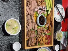 -老北京胡同味道二荤铺(酒仙桥店)