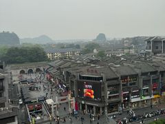 -四月吧餐厅(正阳步行街店)