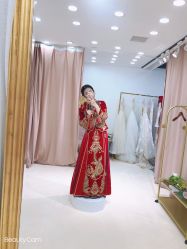 -曼青婚纱礼服馆