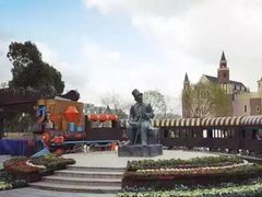 -安徒生童话乐园