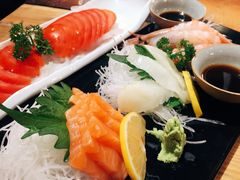 -鸟鸣门屋台料理(金帝银泰店)