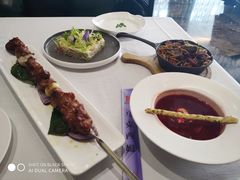 -马克西姆俄罗斯餐厅(通亚街店)