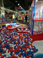 -开心哈乐亲子乐园(东森时尚百货店)