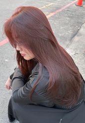 -十六番发型师事务所