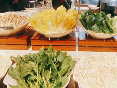 -金滏山烤肉·海鲜·火锅自助餐厅(襄阳万达店)