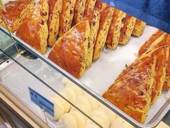 -鲍师傅糕点(江苏路店)