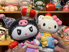 -郑在DIY·潮玩银饰绘画手作(中央大道旗舰店)