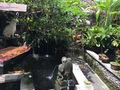 -Warung Babi Guling Ibu Oka 3