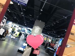 -李宁(苏州中心店)