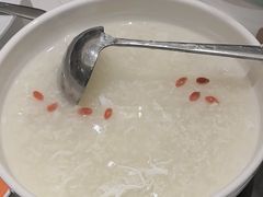 -沪华海鲜大酒楼(南汇店)