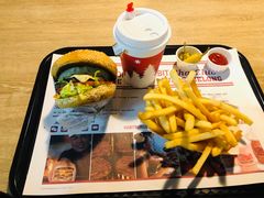 -The Habit Burger Grill 哈比特汉堡(复兴soho店)