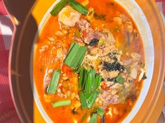 干锅鱼杂-恰八斗·猛火长沙菜(国贸店)