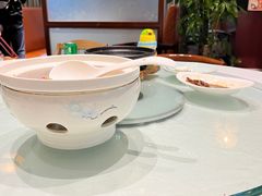 -江城小馆陕南妈妈菜·全球旅行餐厅(钟楼店)