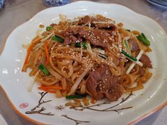 干炒牛河-纳福苑(亮庆餐饮分店)
