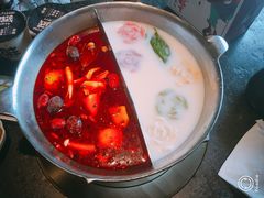 -湊湊火锅·茶憩(新中关购物中心店)
