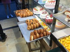-宏发红西饼屋(天津路店)