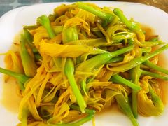 -天天向上素食餐厅(五台山店)
