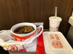 -万和春排骨砂锅米饭(湖北路店)