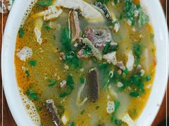 -春雨羊汤店(广开四马路总店)