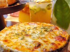 -Dragon Pizza•圆脸龙披萨·牛排餐厅