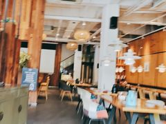 -老板很二(吉大店)