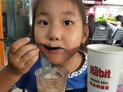 -The Habit Burger Grill 哈比特汉堡(爱琴海店)