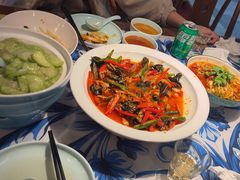 -川流不息·地道川菜·小龙虾(新松江路店)