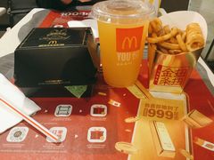-麦当劳(花城大道华穗路店)