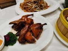 金牌乳鸽-麒茗餐厅·粤菜·宴会厅·海鲜(锦绣路店)