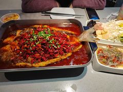 -半天妖|烤鱼·冒烤鸭(汉中吾悦广场店)