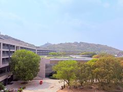 -上海佘山世茂艾美酒店