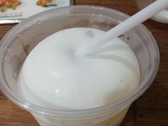 椰子汁-马里奥明星猪脚饭