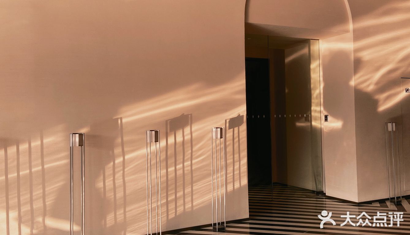 重庆探店｜坐拥一线江景滴品质下午茶