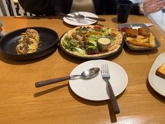 -HELLO 27 意面·沙拉·帕尼尼