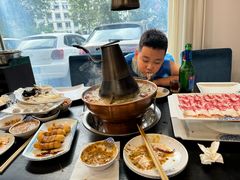 -楼外楼大刀肉传统火锅居(幸福街店)