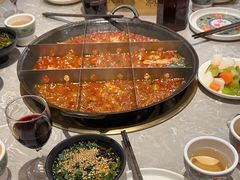 -沸炉重庆老火锅(军事博物馆店)