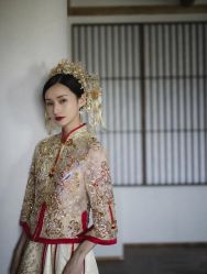 -臻囍婚纱礼服·新娘跟妆造型(二七万达店)