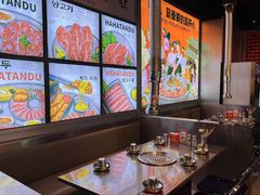 -哈哈碳都·牛肋条无限自助烤肉(台江万达店)